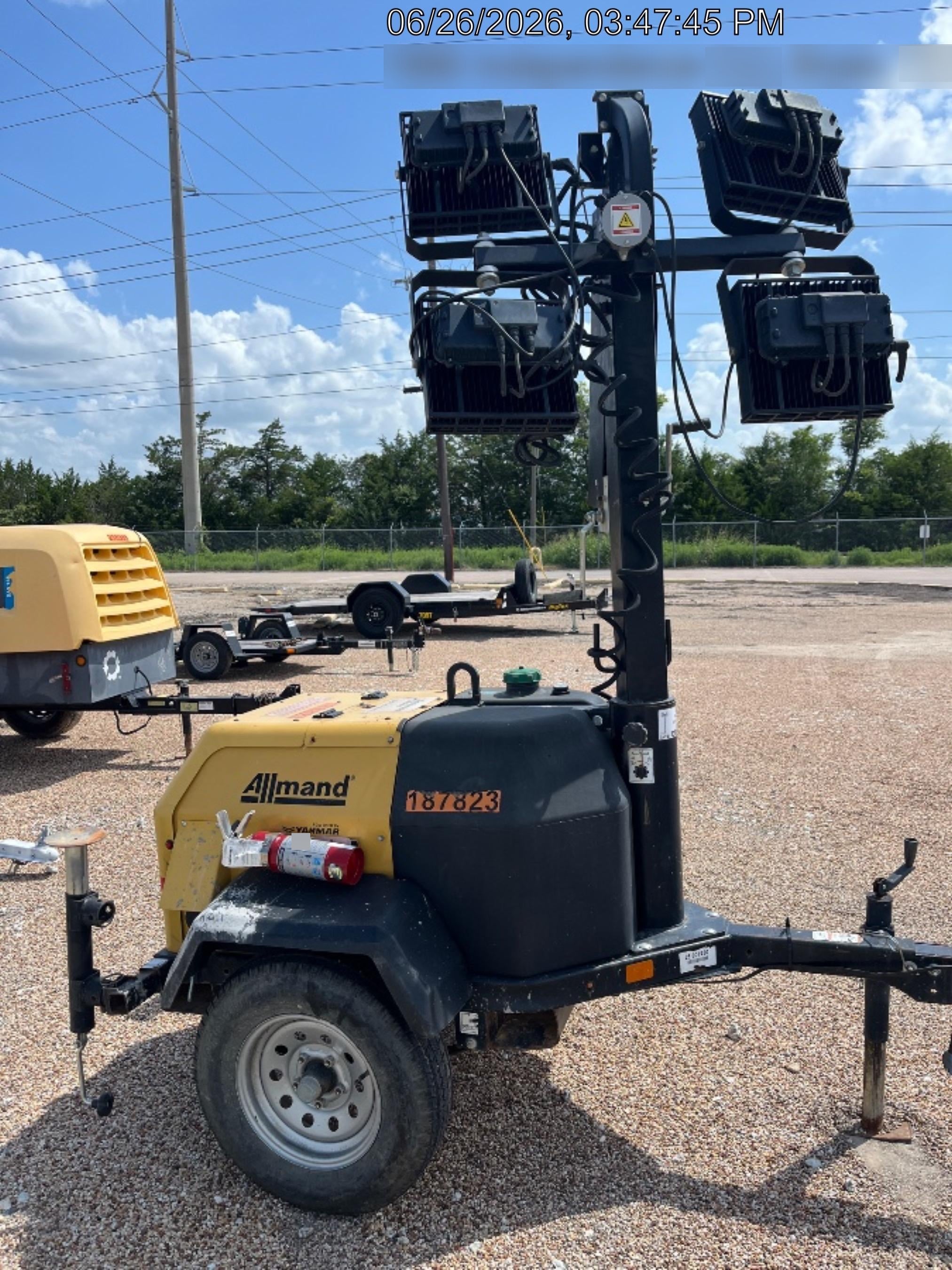 Allmand NLV3GR (4) LED Light Fixture 350W, 23' Vertical Mast, 3kW Prime, Towable, Deep Sea L401, Leveling Jacks, Yanmar T4F 5.8hp