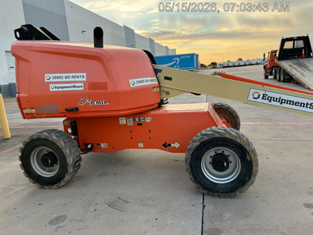 2019 JLG 400S