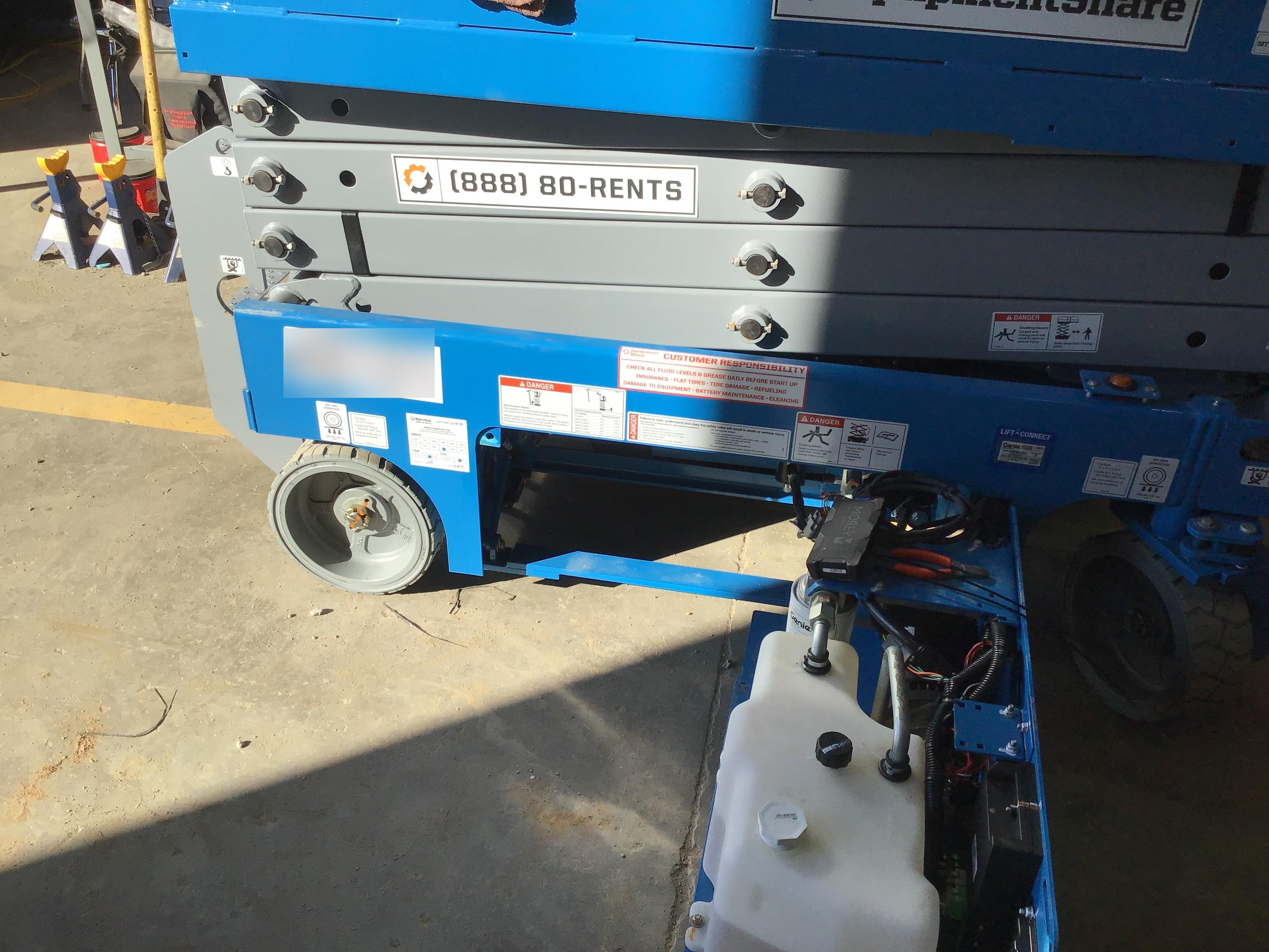 2019 Genie GS-1930 Fixed Rails with Chain Entry