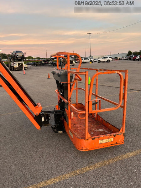 2019 JLG 450AJ