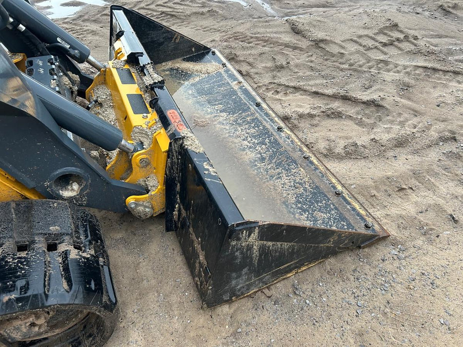 2025 JOHN DEERE 84" Bucket - John Deere