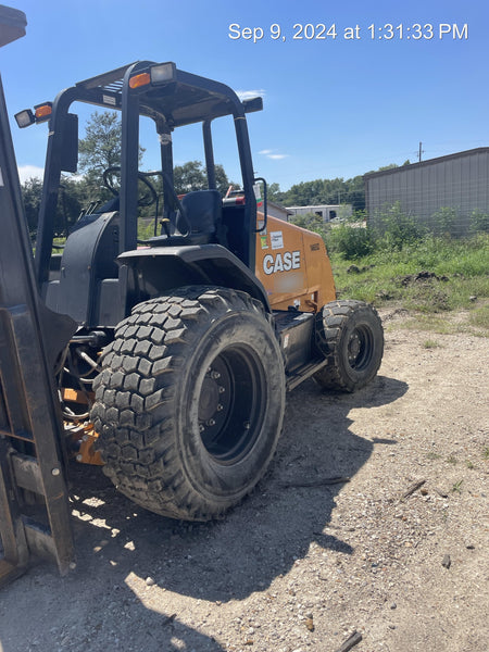 2021 CASE 588H