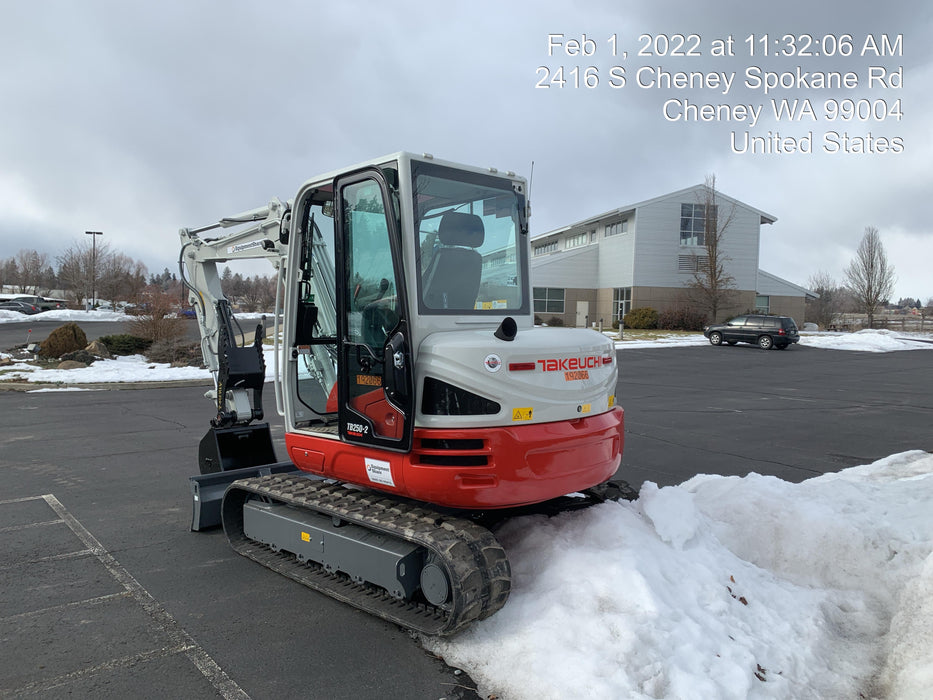 2021 TAKEUCHI TB250-2C