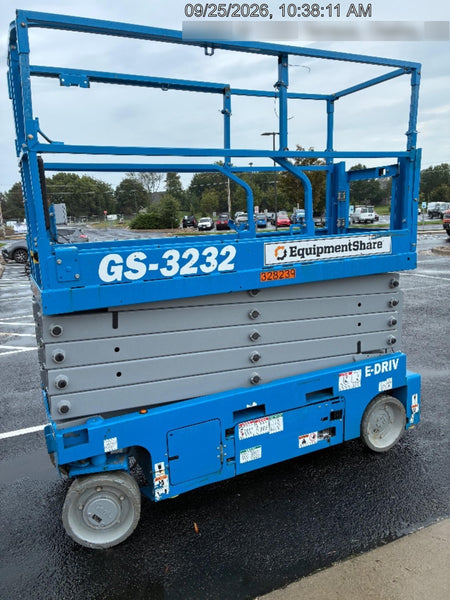 2023 GENIE GS-3232