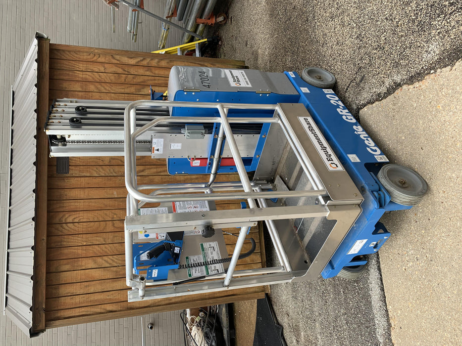 2019 GENIE GR-20