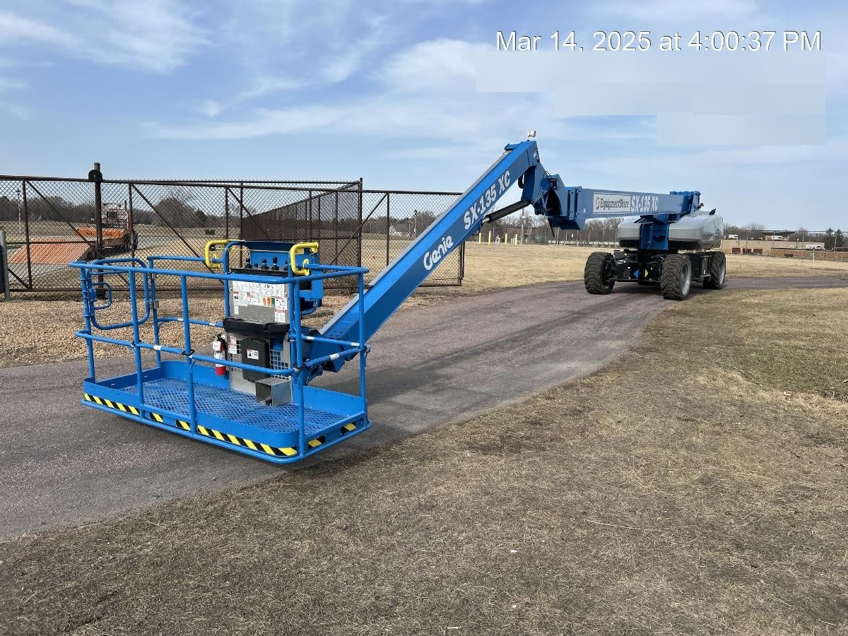 2024 GENIE SX-135 XC