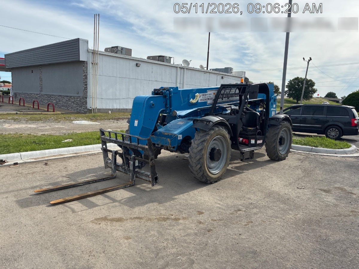 2019 Genie GTH-844 Canopy, Solid RT Tires, LED Work Lights, Beacon 60" QA Carriage, 48" Forks