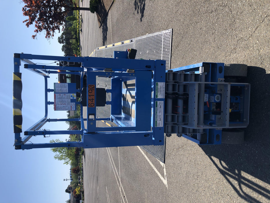 2020 Genie GS-1930 Solid Non Marking Tires, Beacon, Folding rails with half height swing gate, 800W Inverter