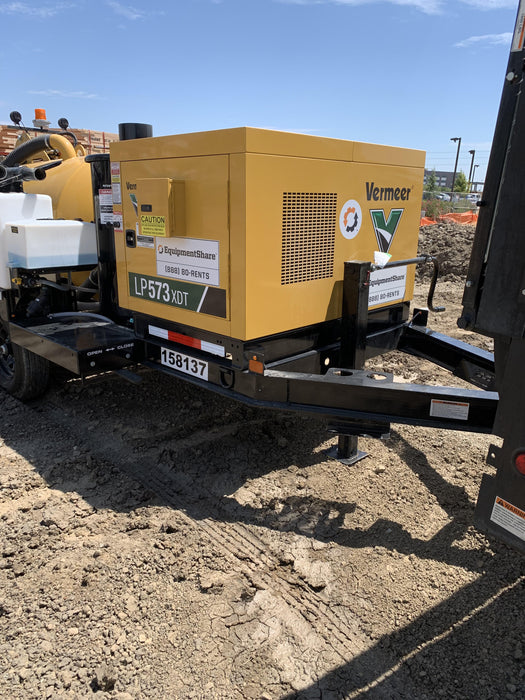 2021 VAC-TRON LP573XDT