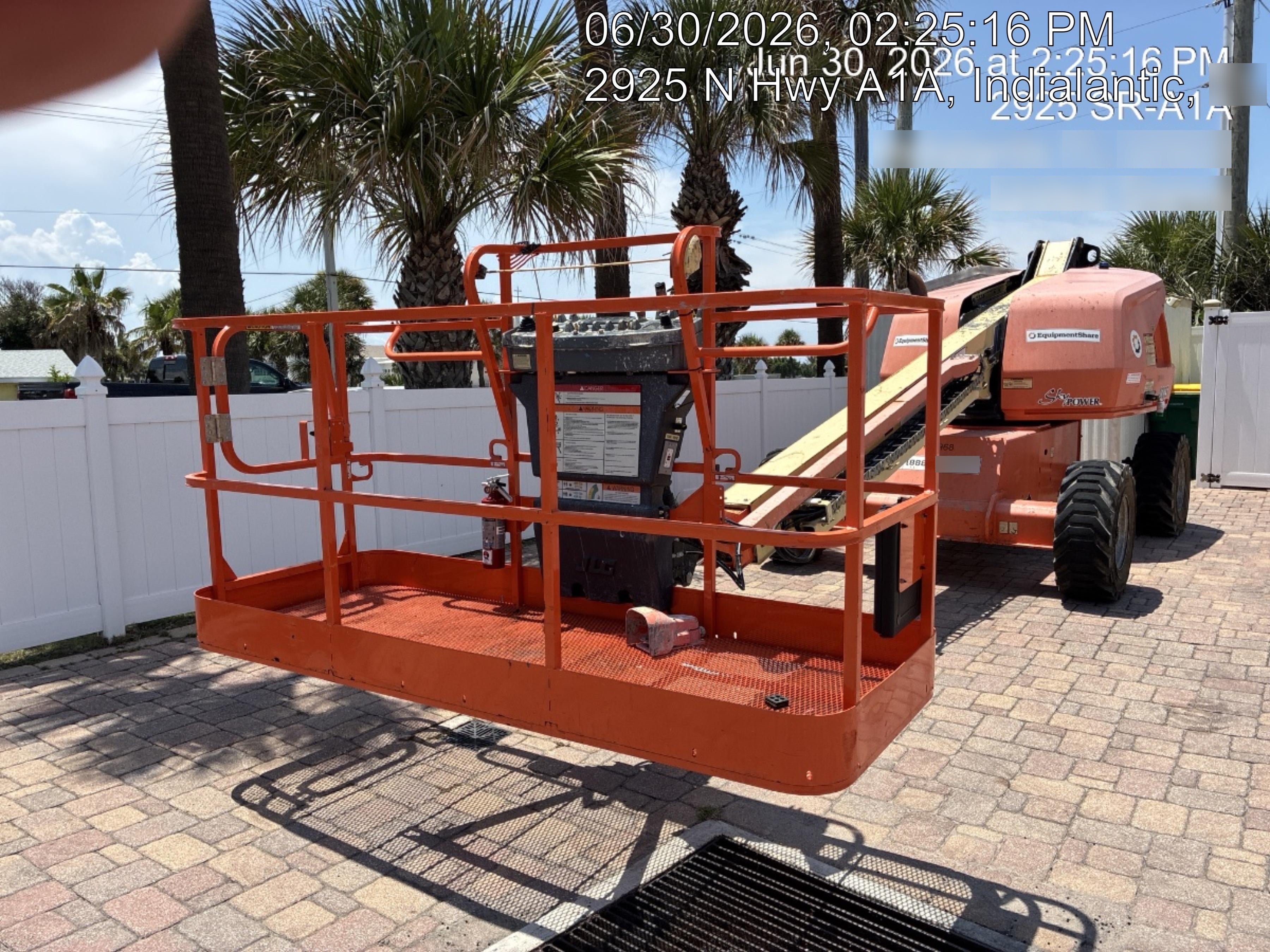 2020 JLG 400S