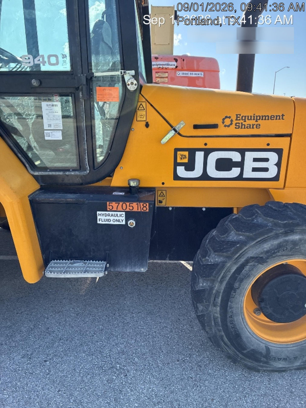 2025 JCB 940-4
