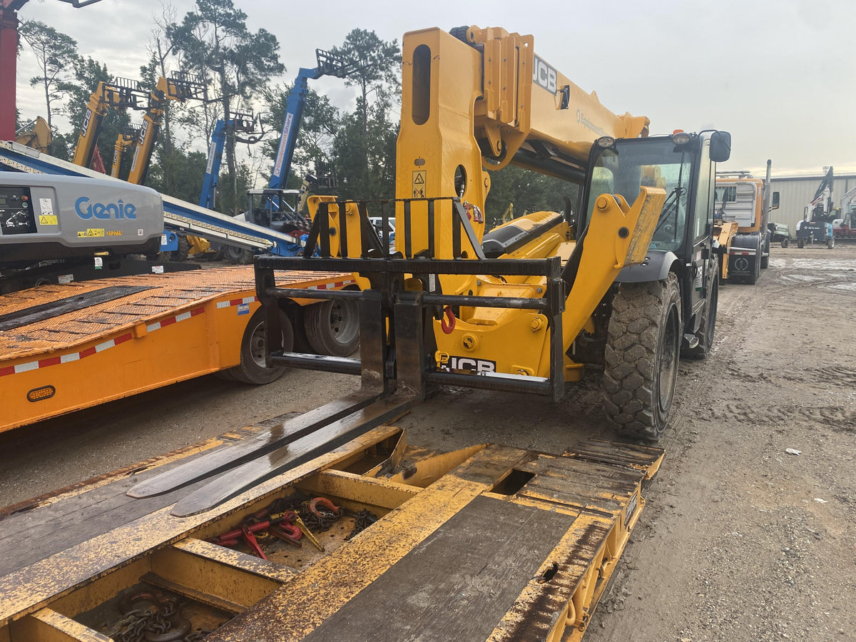 2024 JCB 510-56