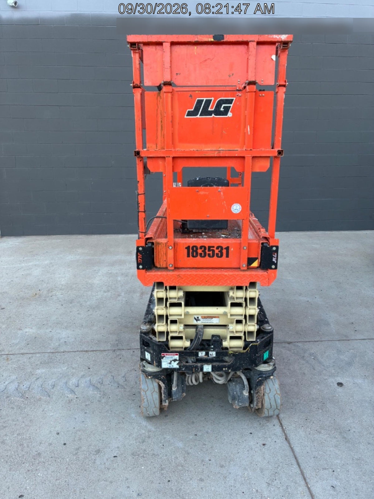 2021 JLG ES1932