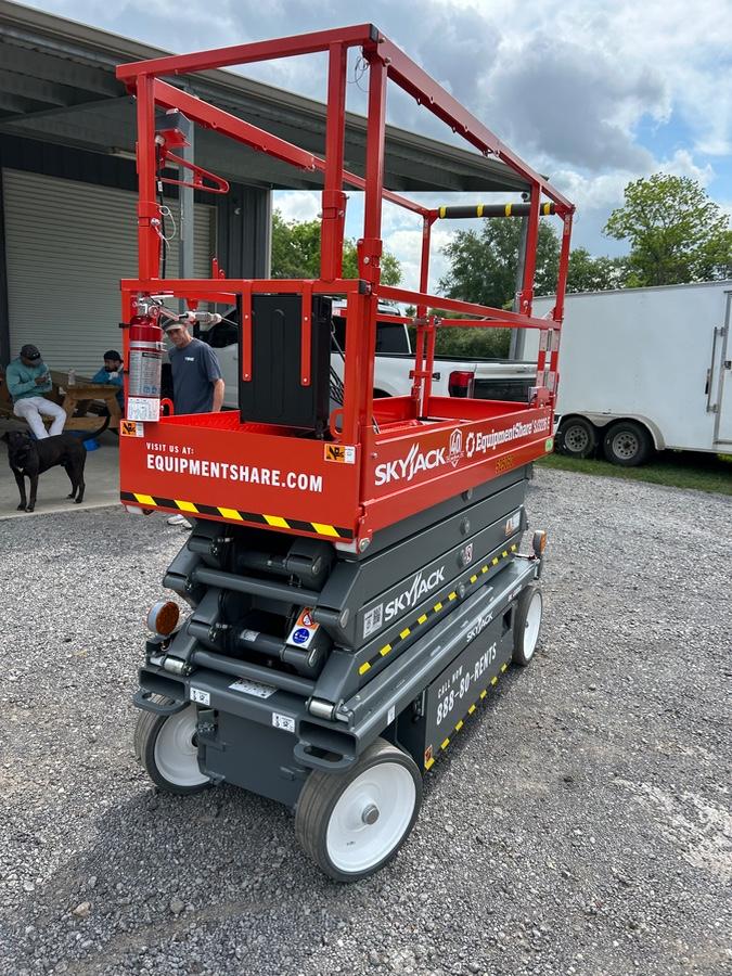 2025 SKYJACK SJ3226