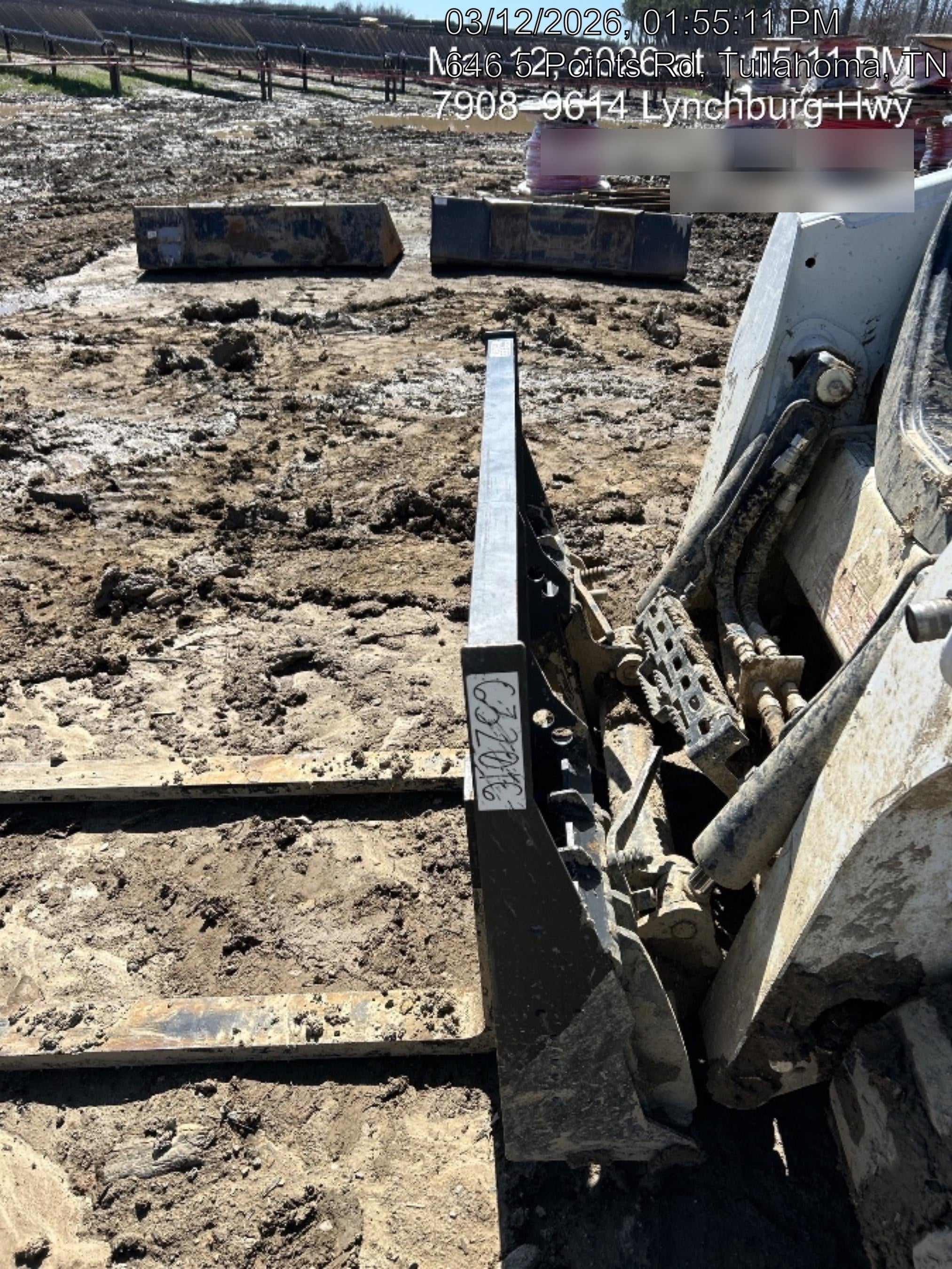 2025 ARROW MATERIAL HANDLING 72" Pallet Forks - Arrow