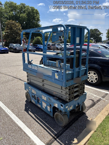 2019 Genie GS-1930 Fixed Rails with Chain Entry