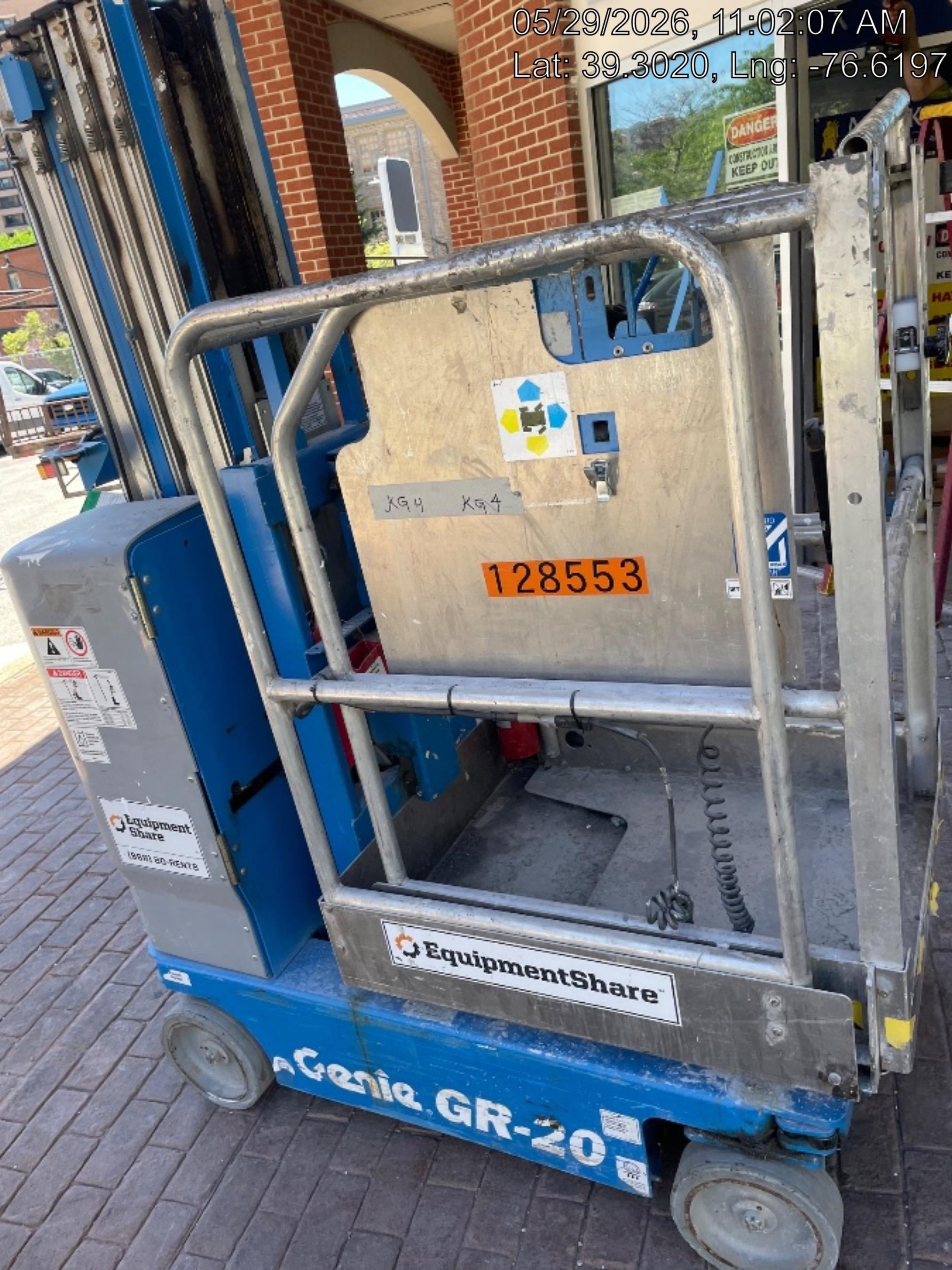 2021 GENIE GR-20