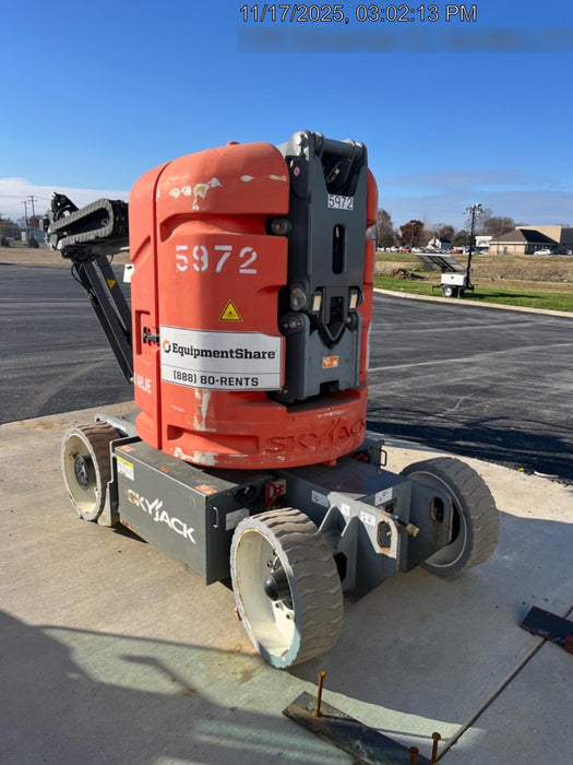 2017 SKYJACK SJ30 AJE