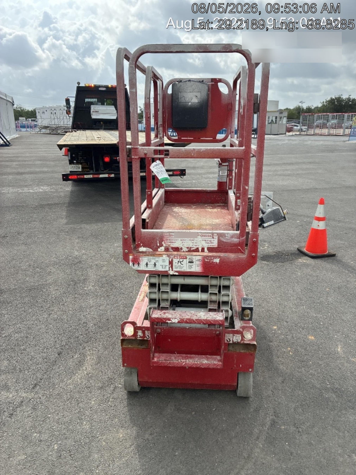 2019 MEC 1330SE MEC 1330SE w/ES Track Hardware, Full Extended 2 Year Warranty