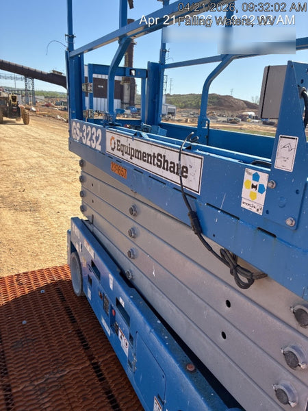 2022 GENIE GS-3232