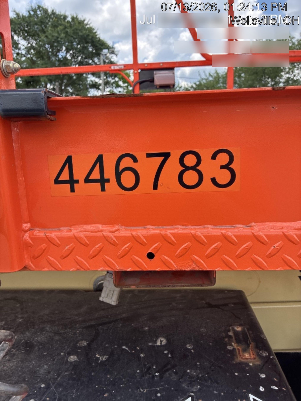2024 JLG RT4069