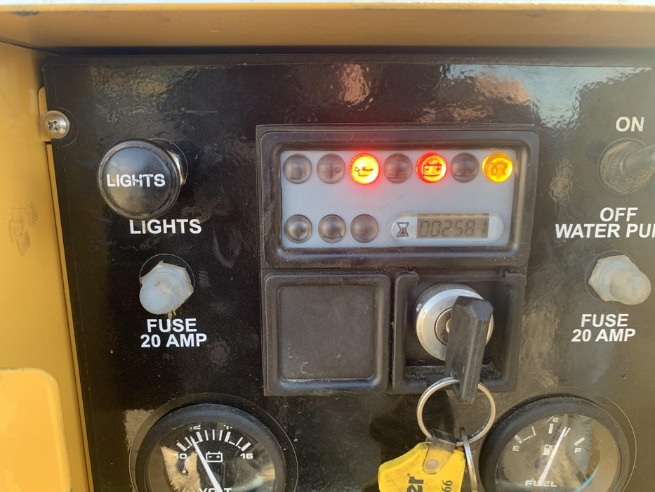 2022 VAC-TRON LP573XDT