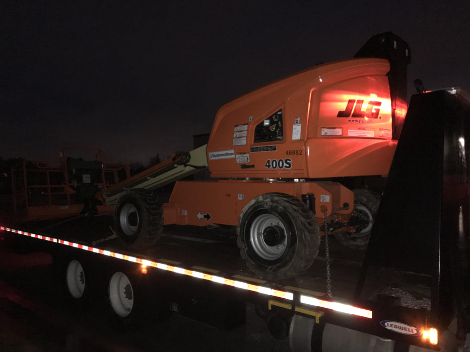 2019 JLG 400S