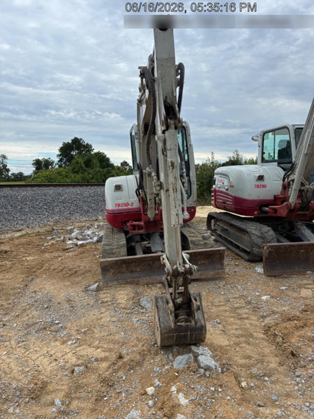 2020 TAKEUCHI TB250-2C