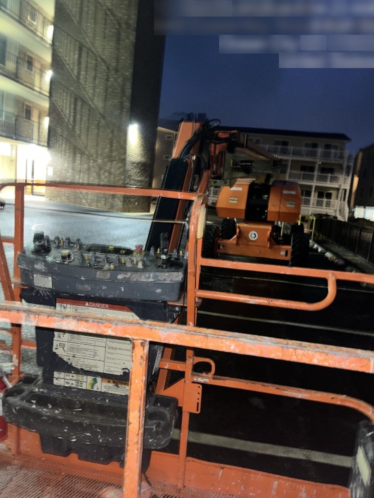 2020 JLG 860SJ