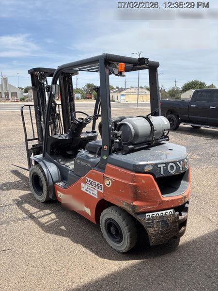 2022 TOYOTA 50-8FGU25