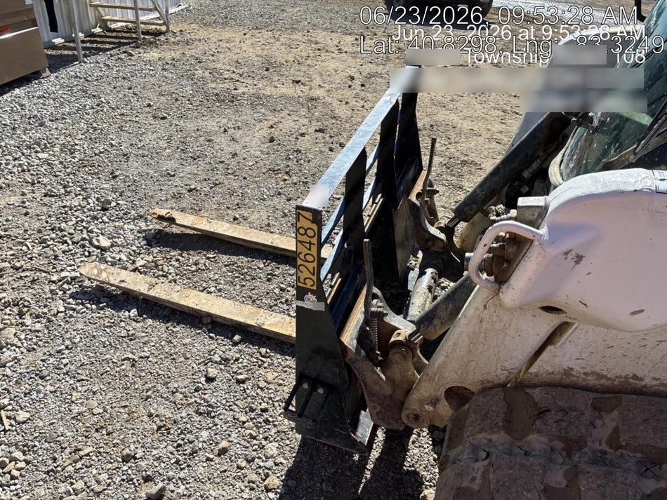 2025 ARROW MATERIAL HANDLING 48" Pallet Forks - Arrow