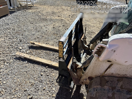 2025 ARROW MATERIAL HANDLING 48" Pallet Forks - Arrow