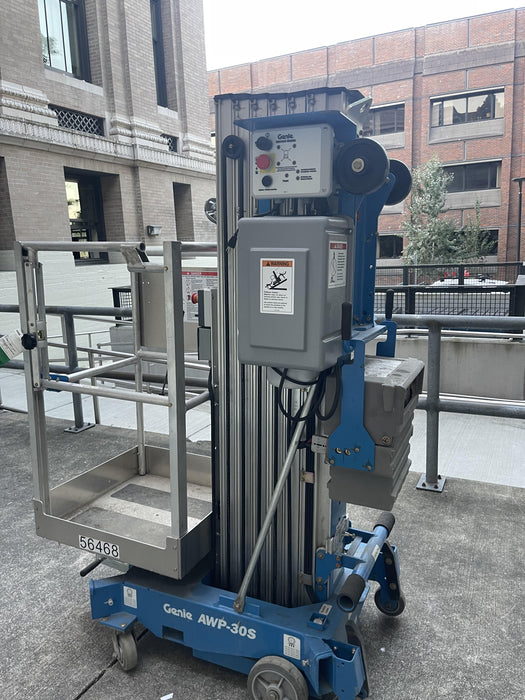 2019 GENIE AWP-30S