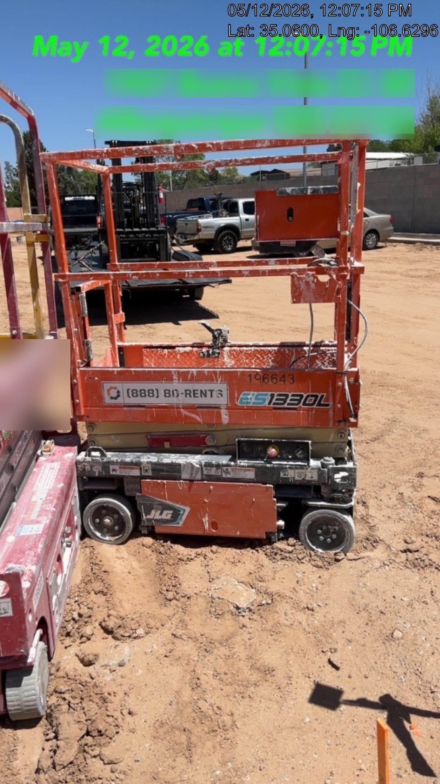 2021 JLG ES1330L