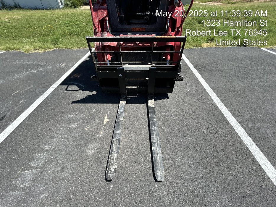 2025 ARROW MATERIAL HANDLING 60" Pallet Forks - Arrow