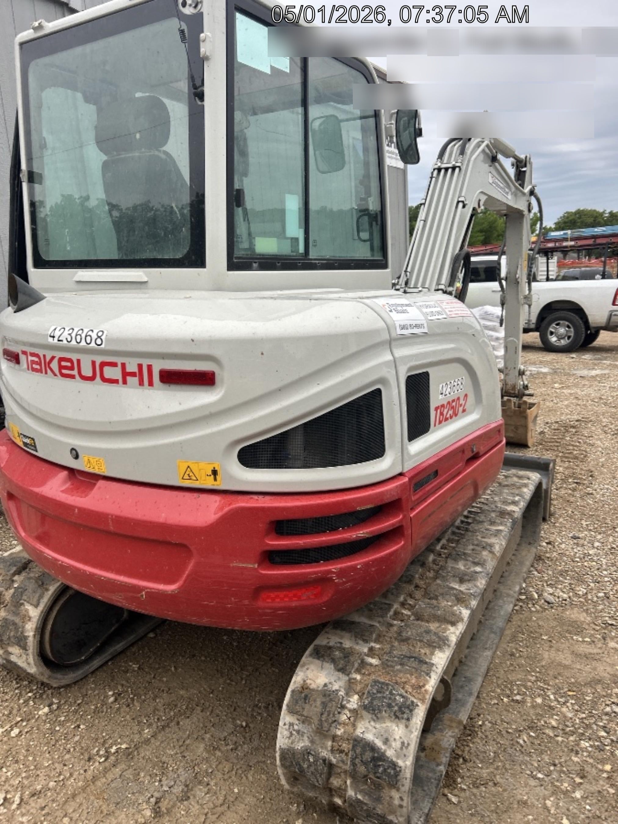 2024 TAKEUCHI TB250-2CR