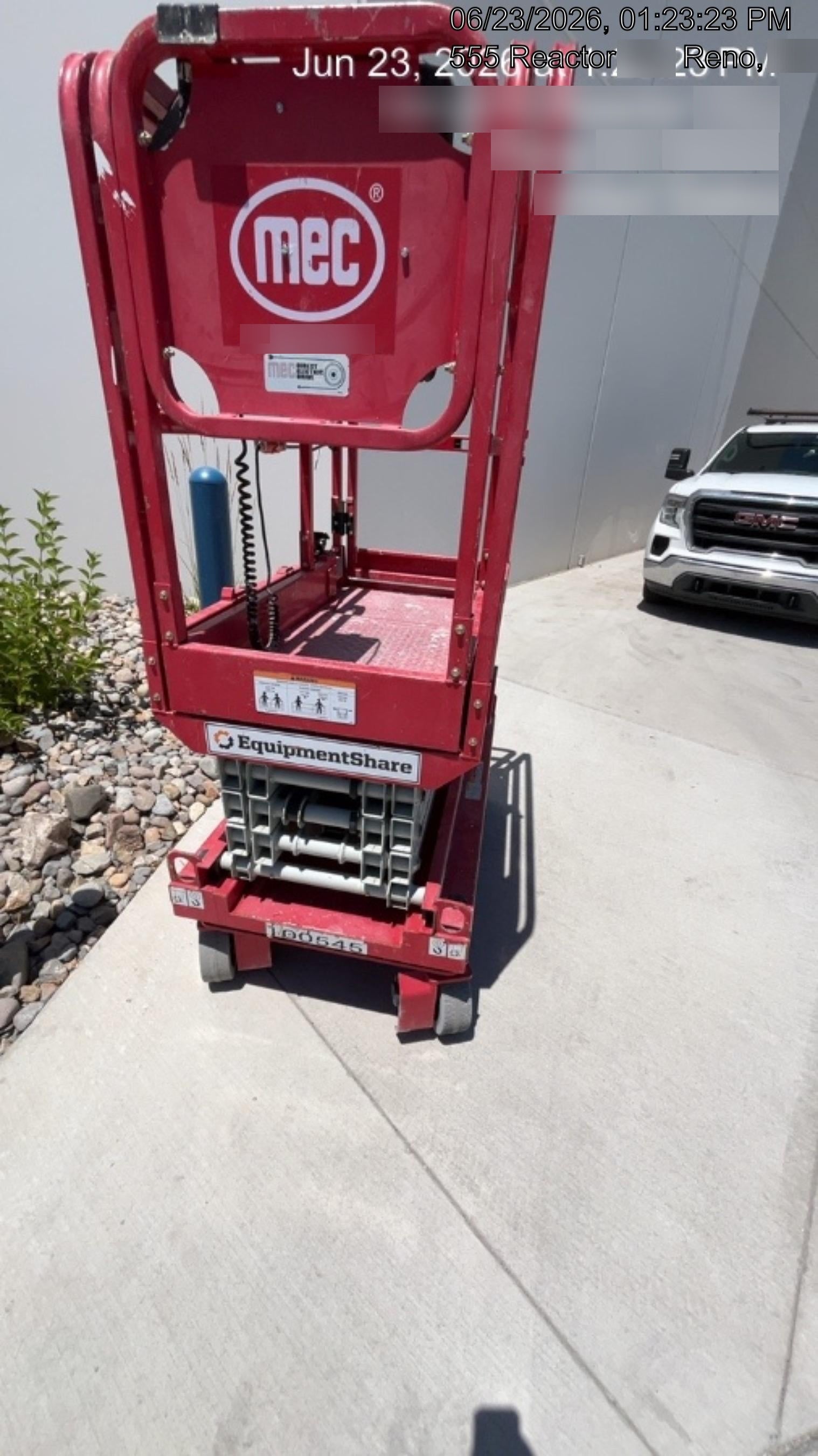 2020 MEC 1330SE Solid NM Tires, Steel Swing out Doors, LCS, Beacon, 900W Invertor