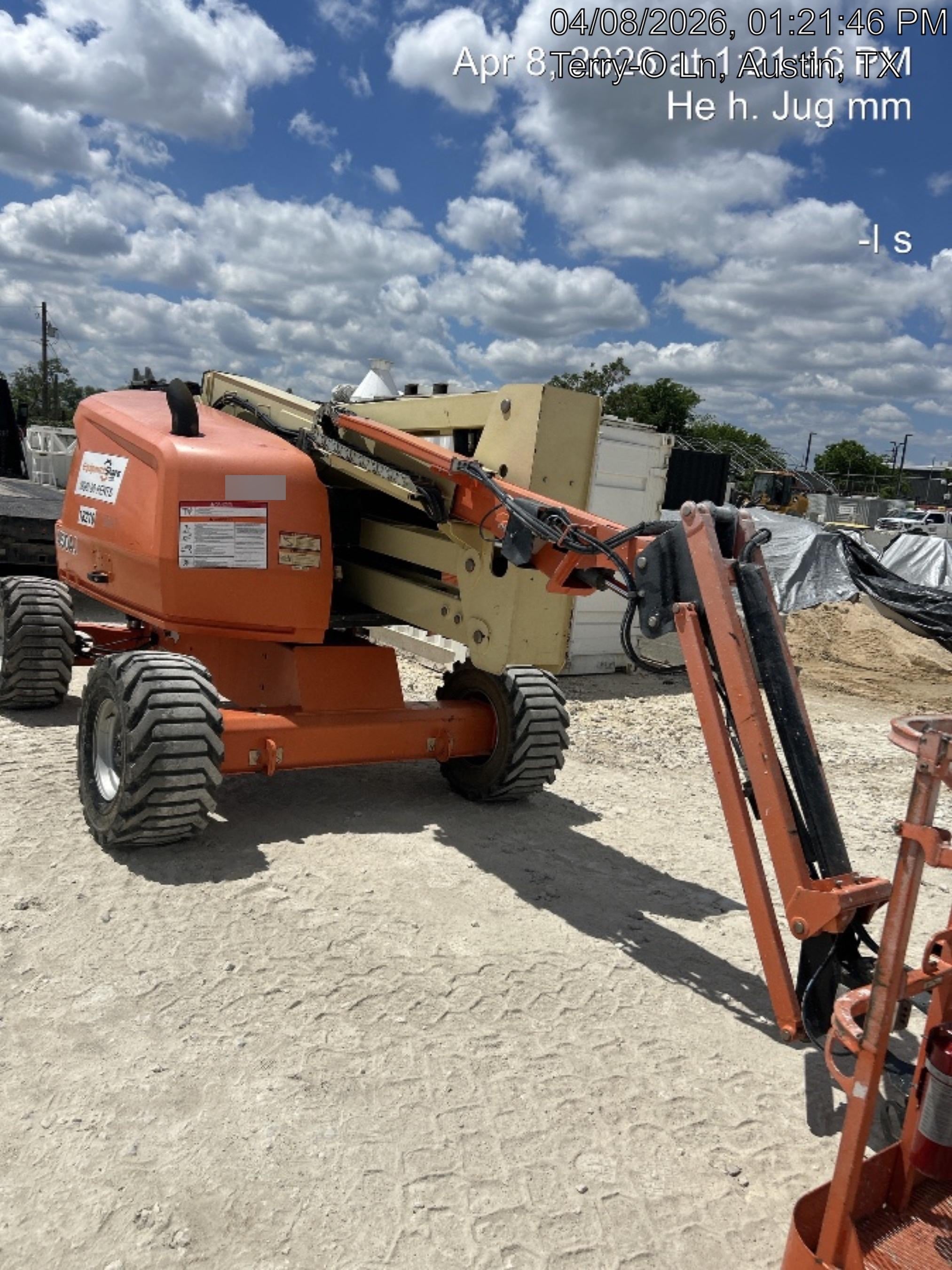 2019 JLG 450AJ