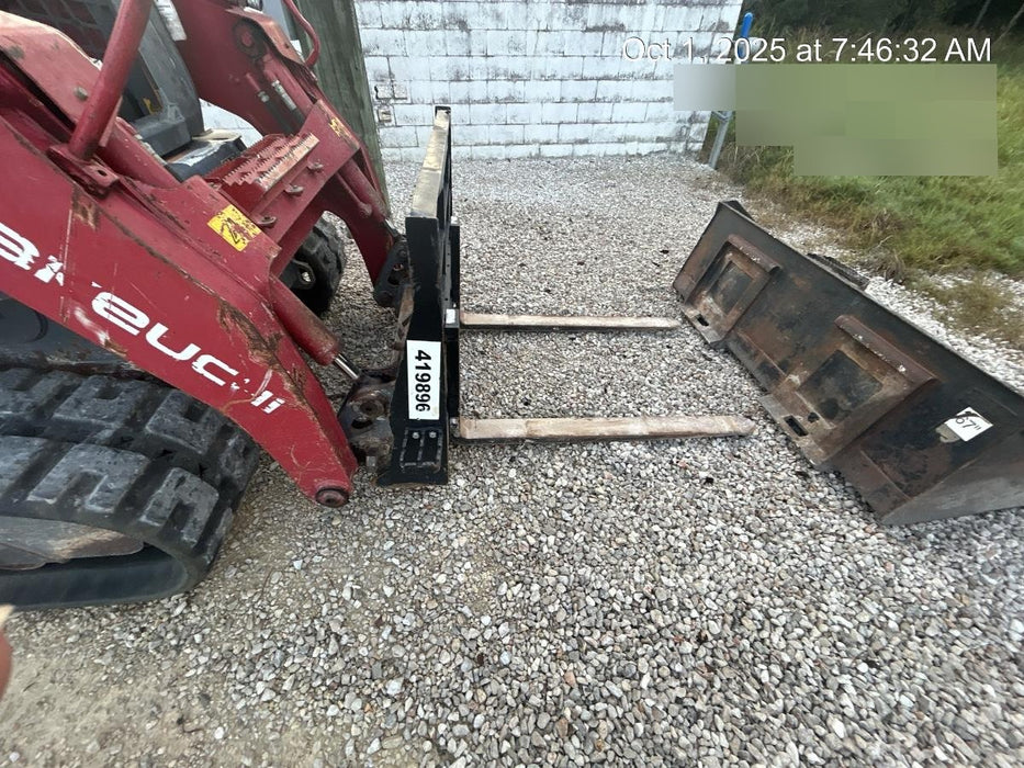 2024 ARROW MATERIAL HANDLING F5100CB