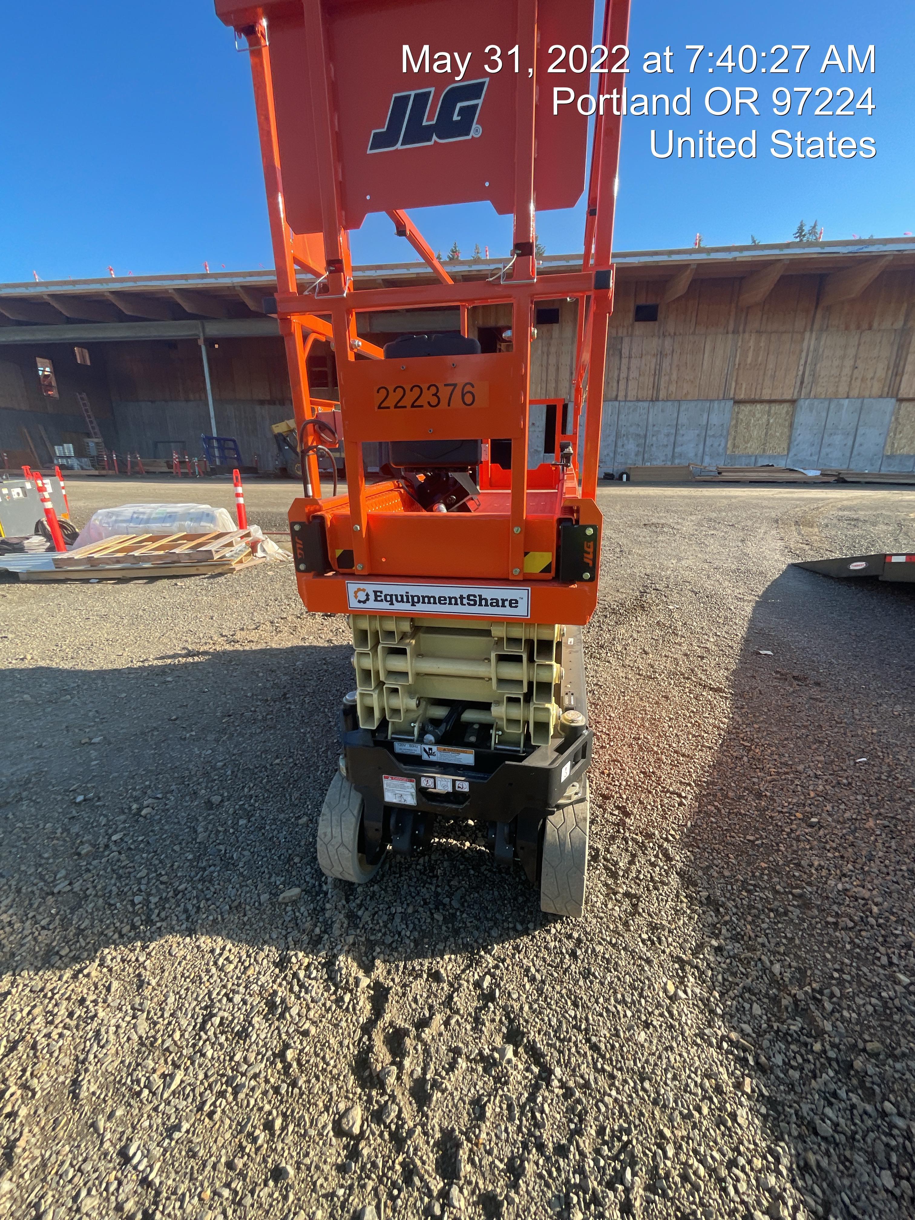 2022 JLG ES2632