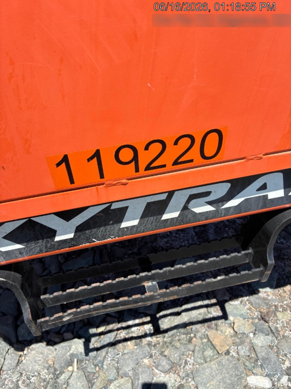 2020 SKYTRAK 8042