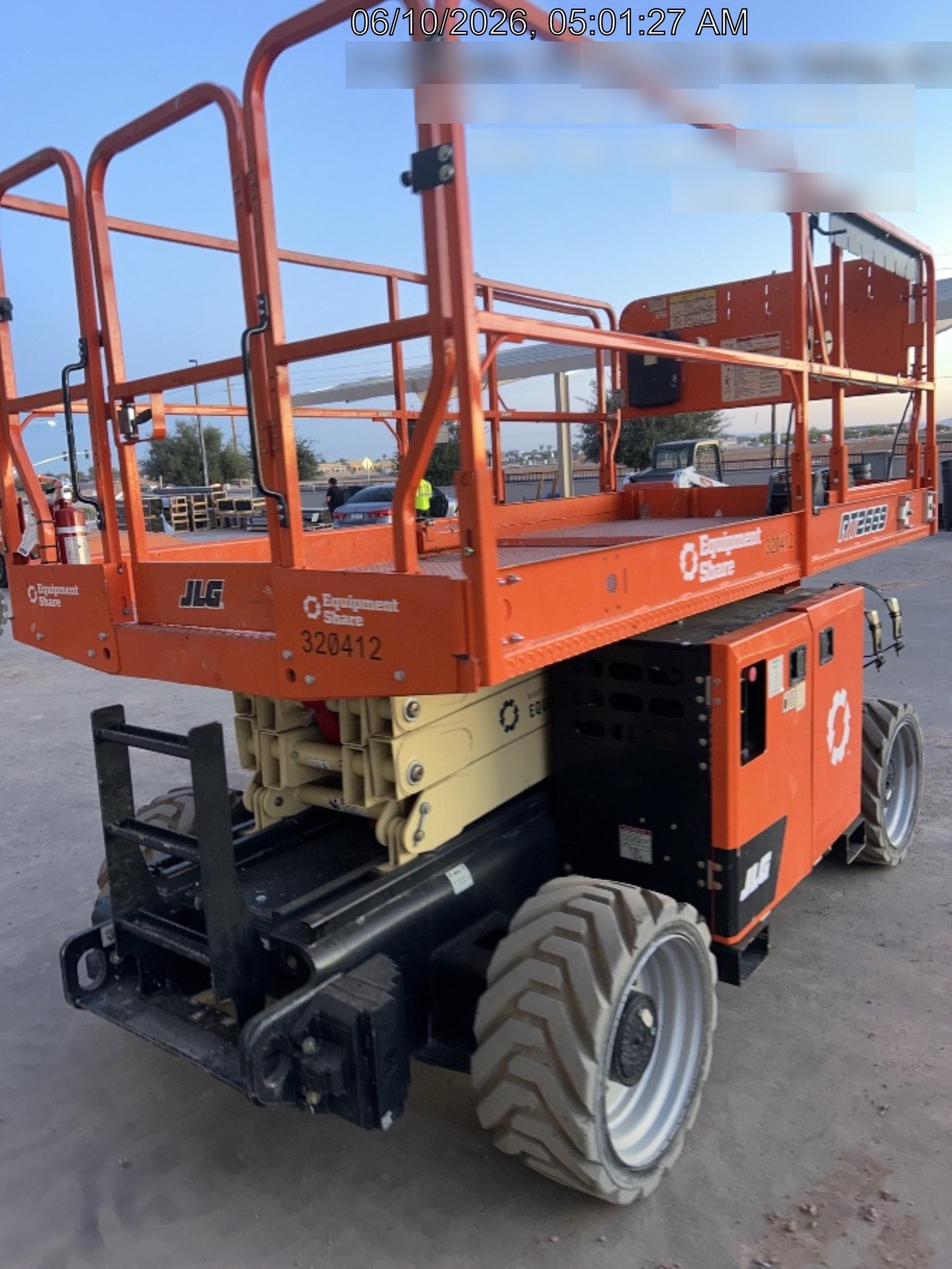 2023 JLG RT2669