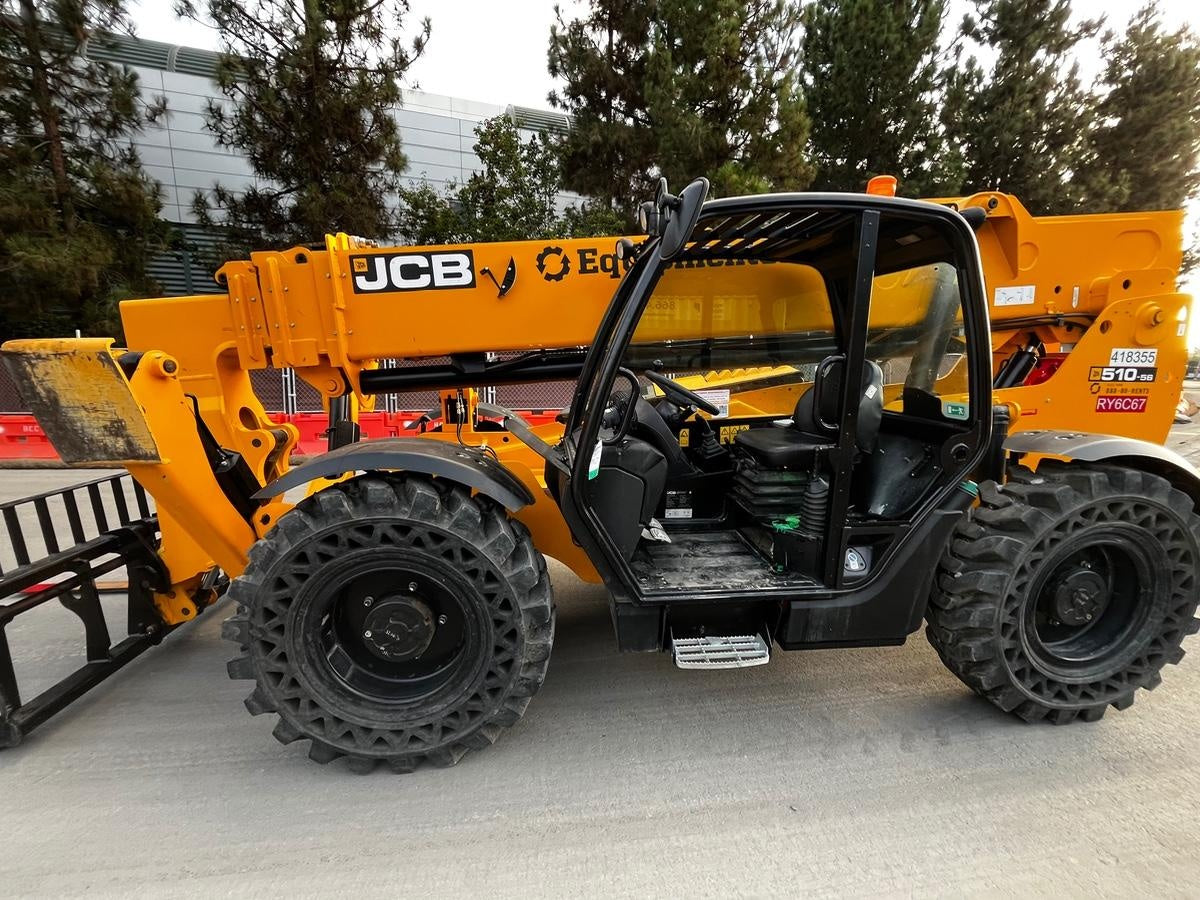 2024 JCB 510-56