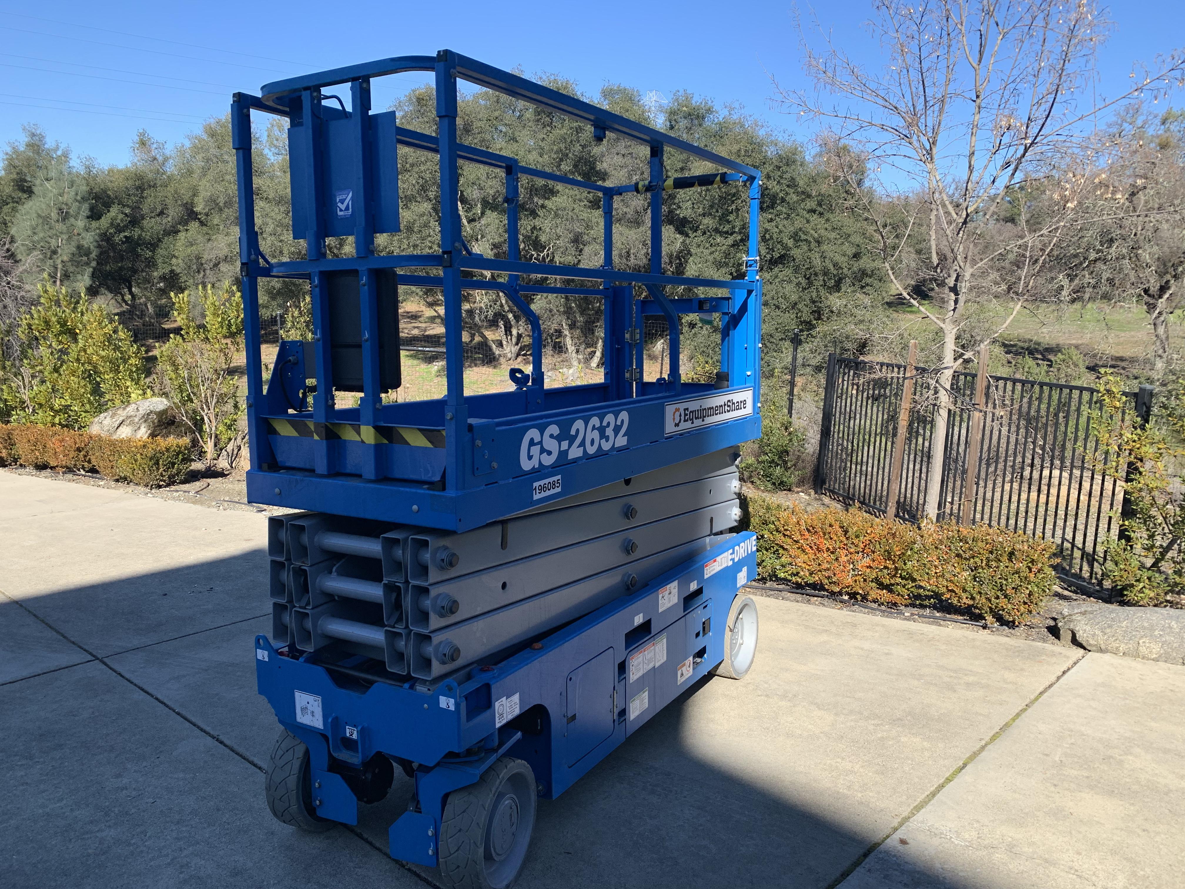 2021 GENIE GS-2632