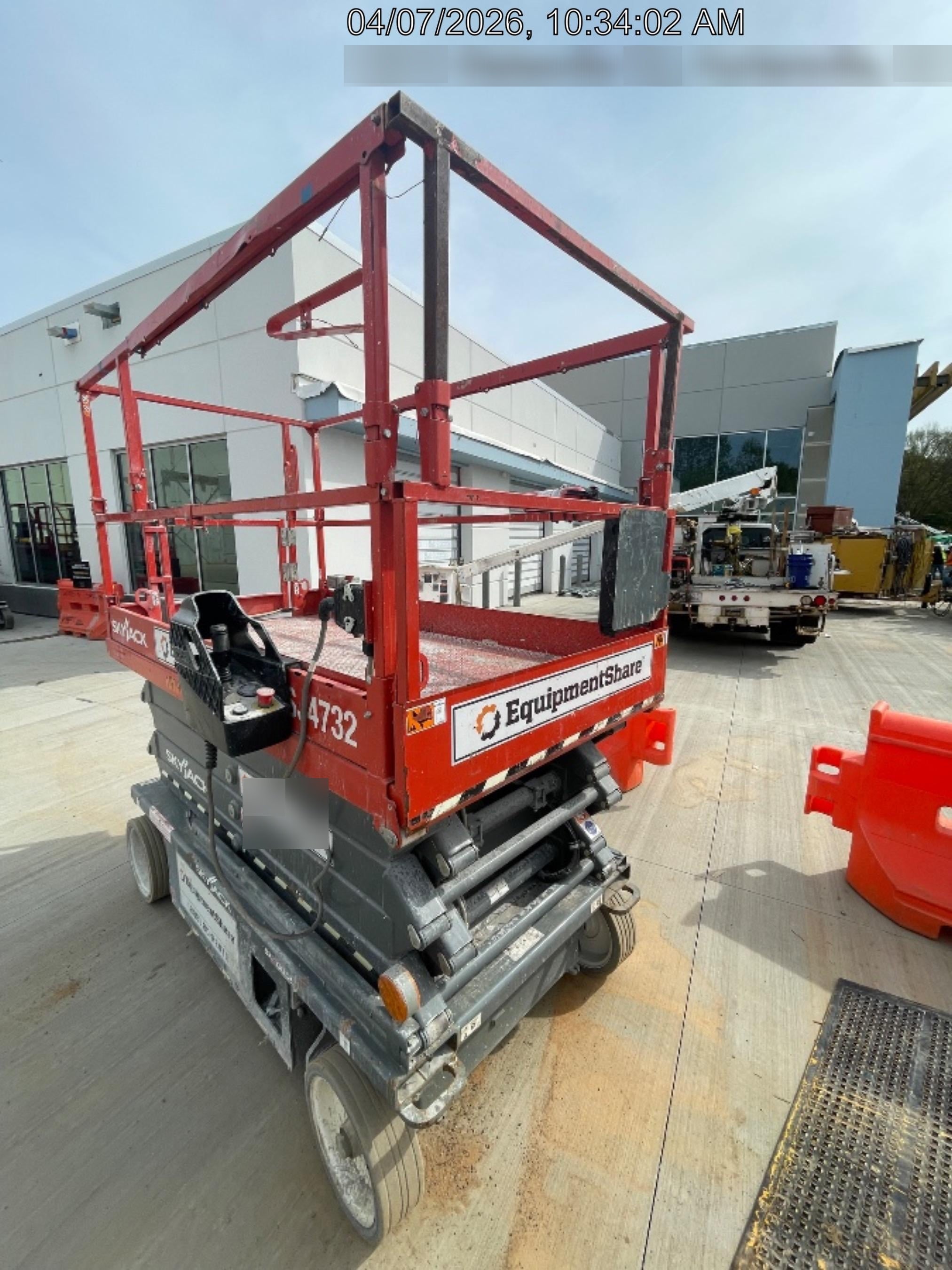 2021 SKYJACK SJ4732