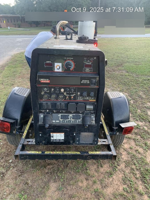 2019 Lincoln Electric Vantage 322 Ready-Pak 3, Two Wheel Trailer, Fender and Light Kit, Cable Rack