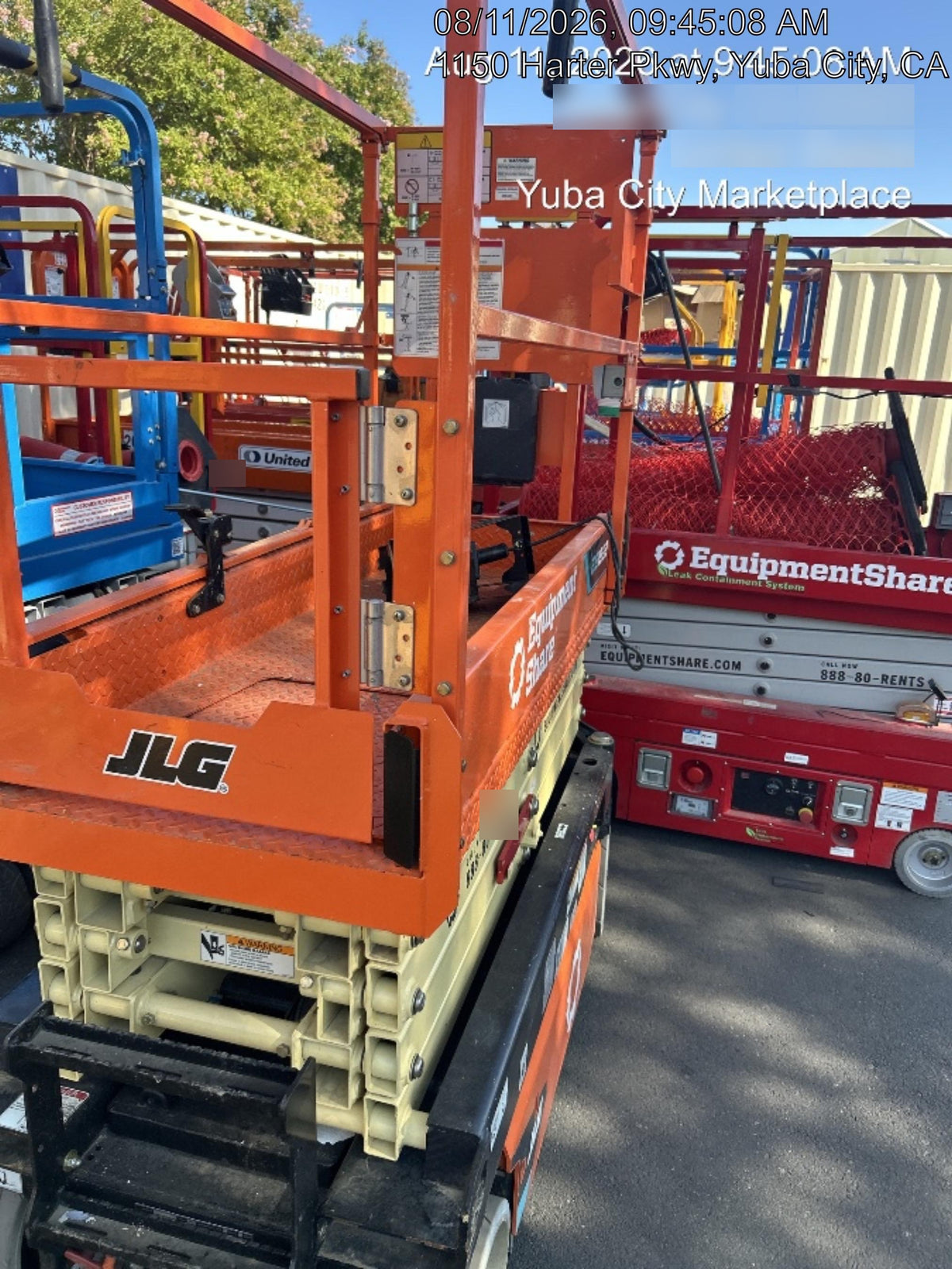2025 JLG ES1932