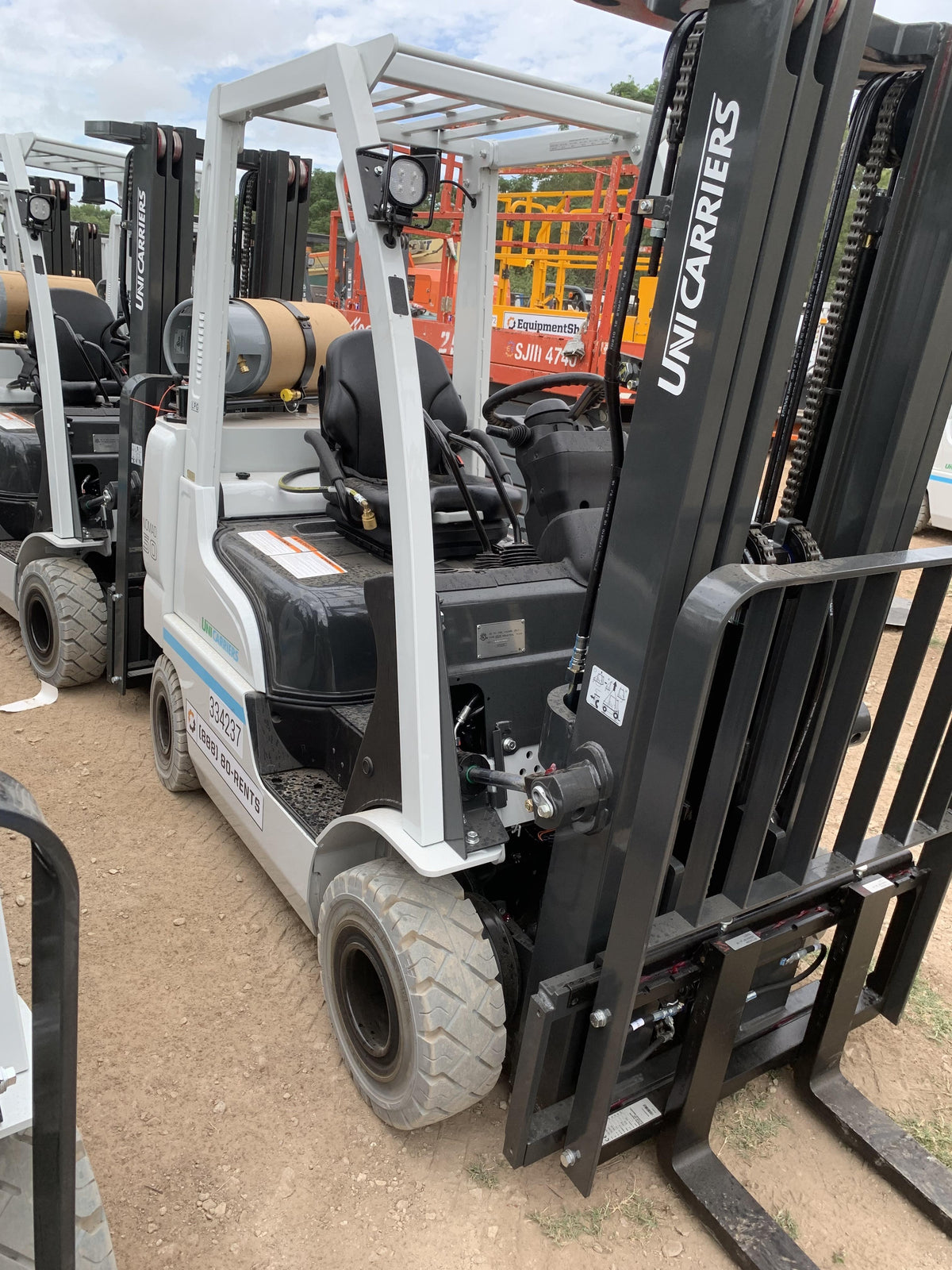 2023 UNICARRIER MAP1F2A25DV