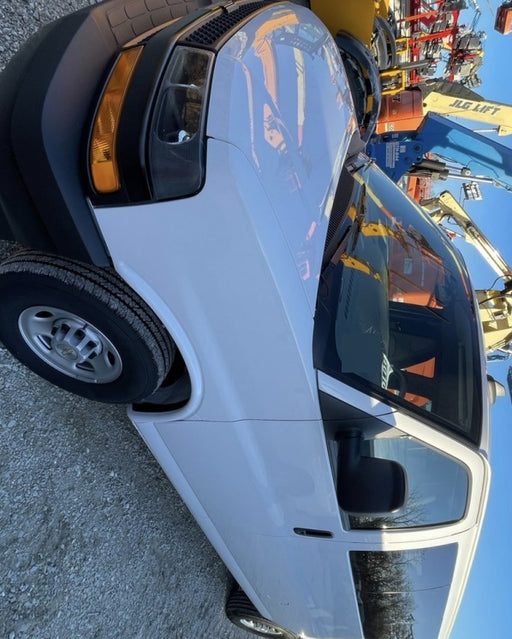 2023 CHEVROLET Express Van - Rental