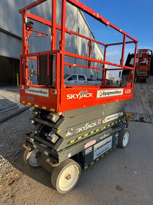 2022 Skyjack SJ3226 Hyd Drive, Sld NM Tires, DBcns, EST